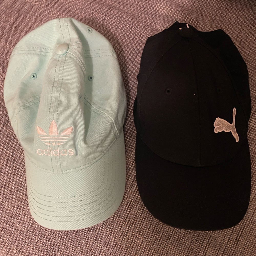 2 baseball caps - Picture 2 of 3
